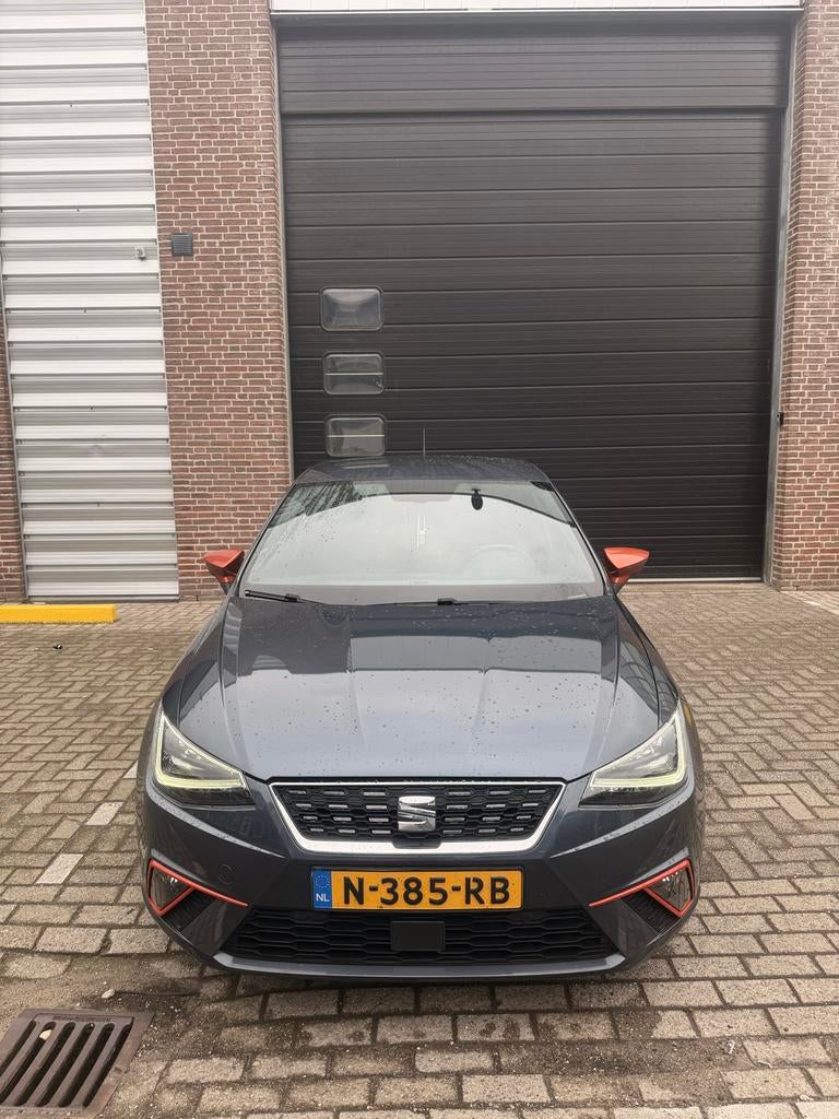 Seat Ibiza FR 1.0 TSI 115pk Dsg-7 Grijs Volledig Beatsby Dre, Auto's, Automaat, Achterwielaandrijving, 580 kg, 1072 kg