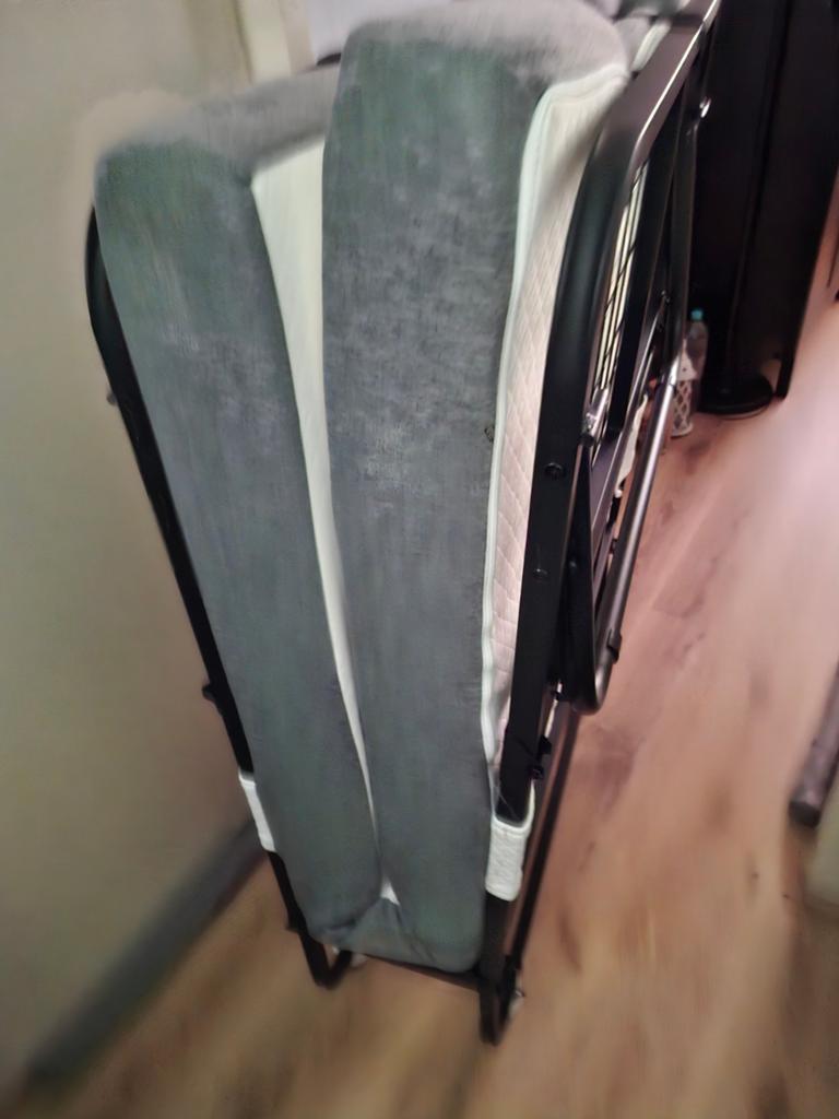 Opklapbaar logeerbed 90x200cm met matras, Huis en Inrichting, Ophalen, Gebruikt, 90 cm, Eenpersoons