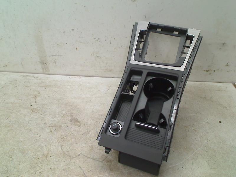 Middenconsole Volkswagen Golf VII (AUA) 2016 5G1864263AM, Gebruikt, Volkswagen, Volkswagen AG, Kundenbetreuung@volkswagen.de