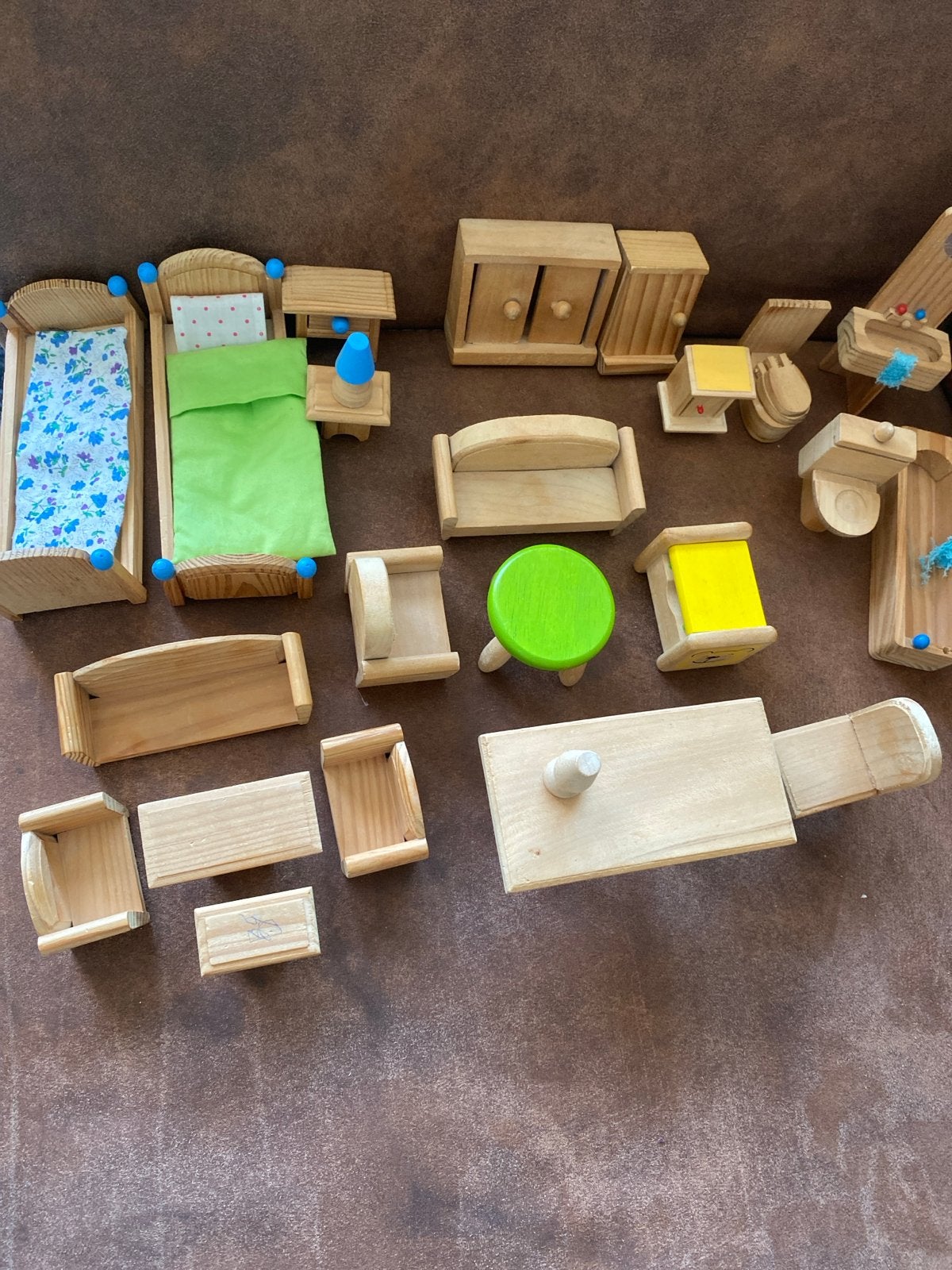 Houten poppenhuis meubels: Badkamer, Slaapkamer, Woonkamer, Ophalen, Gebruikt, Jongen of Meisje