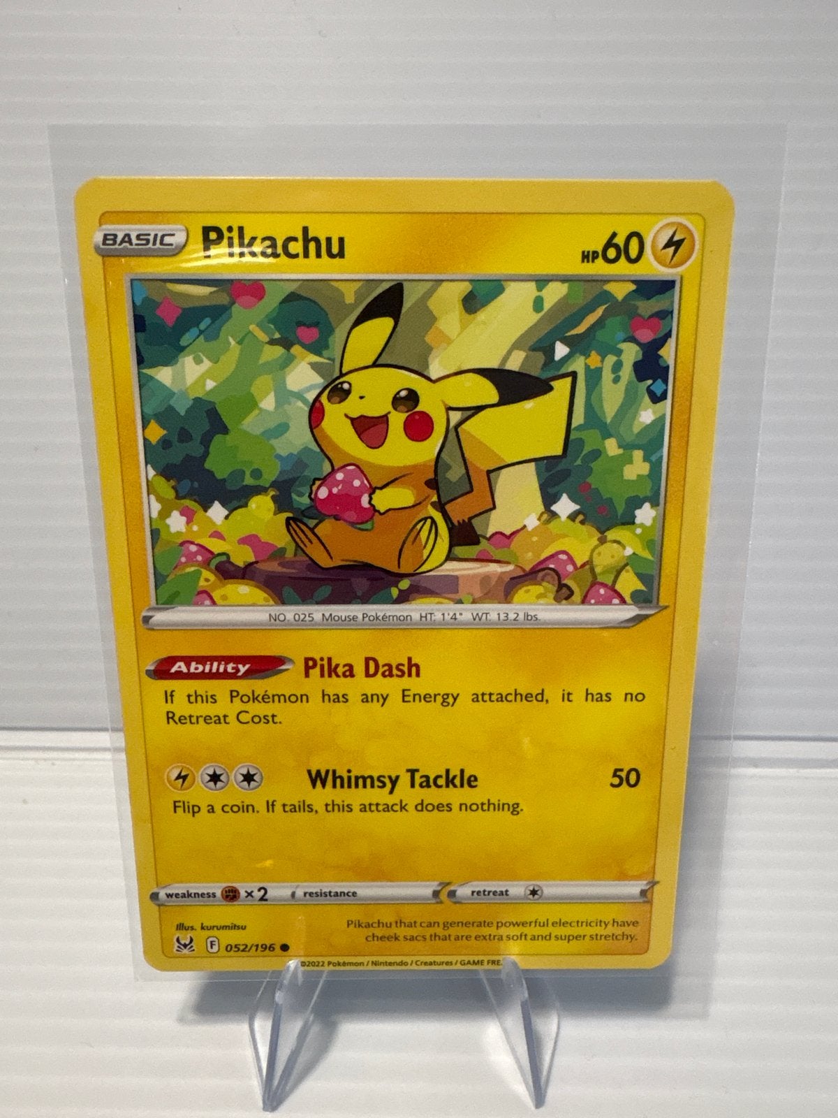 Pikachu 052/196 Lost Origin NM Pokémon Kaart, Ophalen of Verzenden, Zo goed als nieuw, Losse kaart