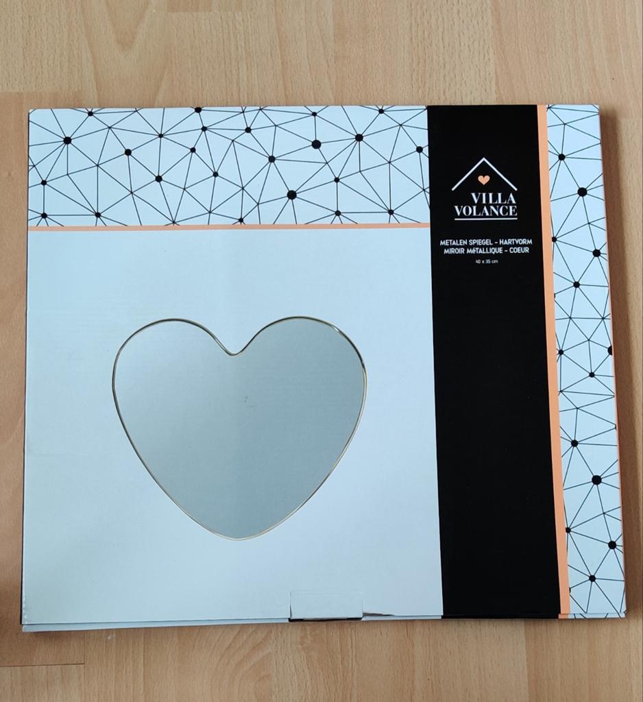spiegel hart vorm, Huis en Inrichting, Woonaccessoires | Spiegels, Minder dan 50 cm, Nieuw, Ophalen of Verzenden, Minder dan 100 cm