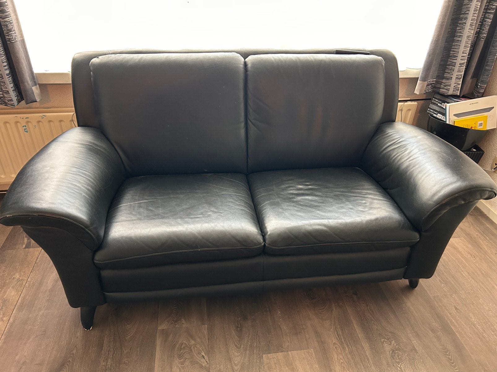 Zwart leren bank, Gebruikt, 150 tot 200 cm, Tweepersoons, Ophalen of Verzenden