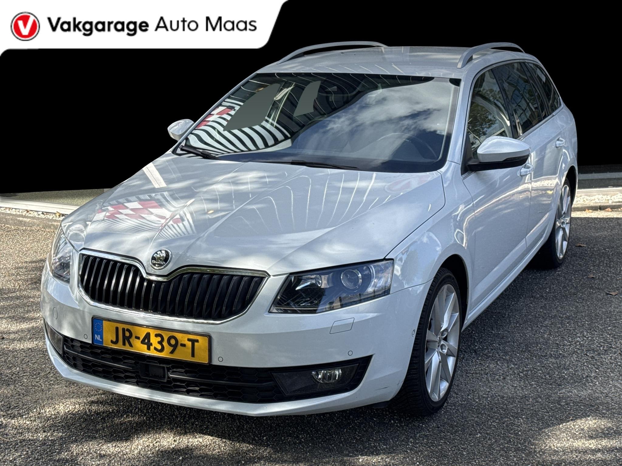 Skoda Octavia Combi 1.8 TSI Greentech Style Business, Auto's, Gebruikt, 4 cilinders, Wit, Origineel Nederlands