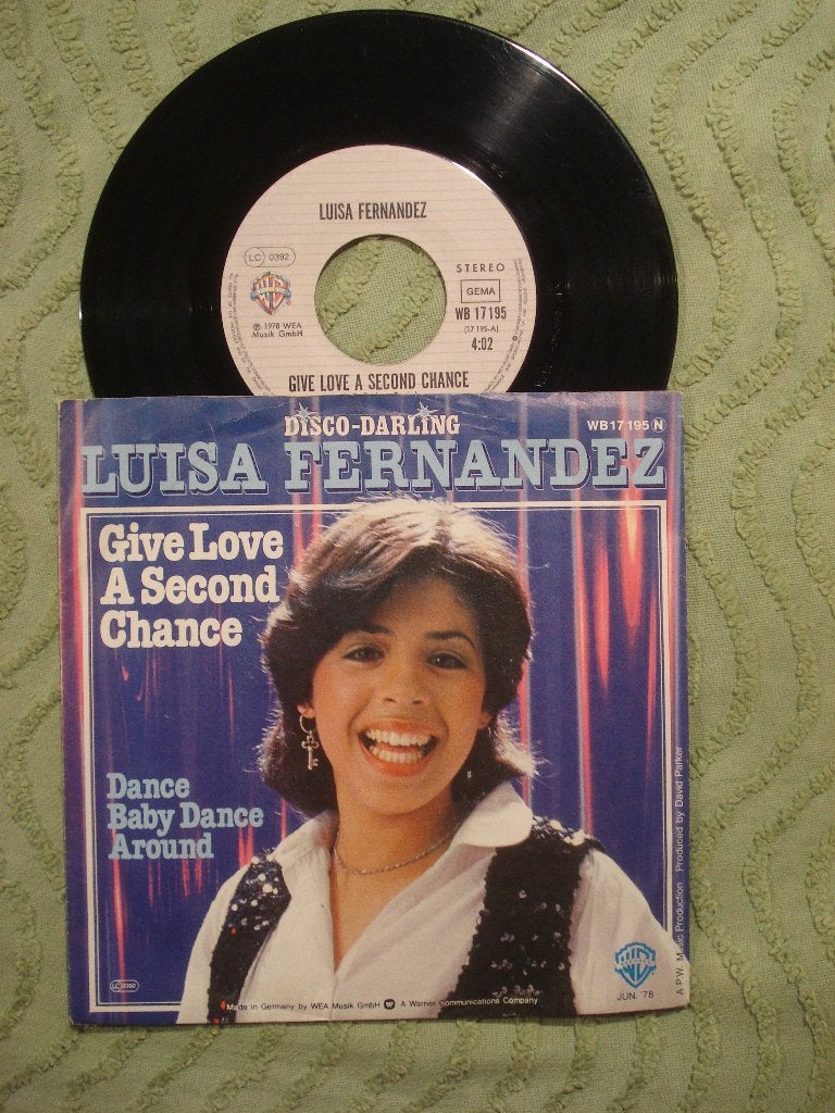 Luisa Fernandez 7" Vinyl Single: ‘Give love a second chance’, 7 inch, Single, Ophalen of Verzenden, Zo goed als nieuw