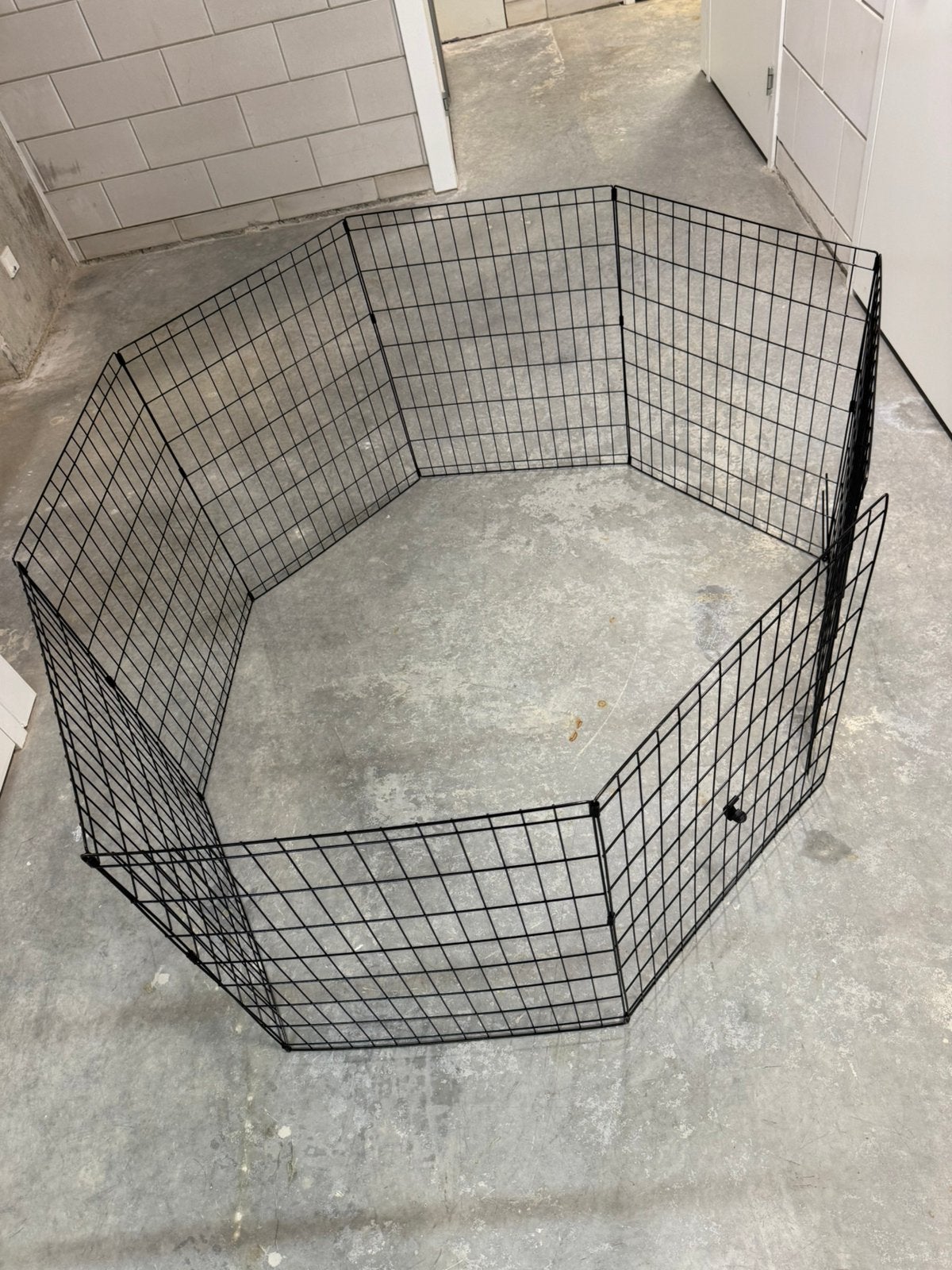 Ren voor een puppy/hond of ander dier, Ophalen, Zo goed als nieuw, 110 cm of meer