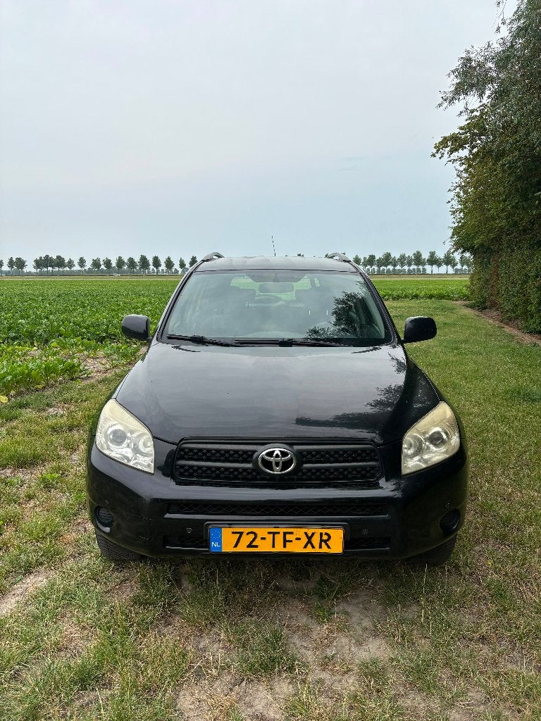 Toyota Rav4 2.2 D-4d 2006 Zwart, Zwart, 4 cilinders, 2000 kg, Zwart