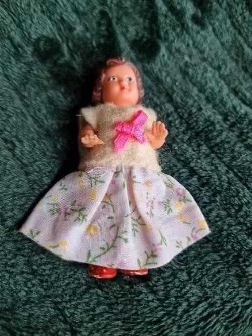 Ari popje 8 cm - Vintage, Ophalen of Verzenden