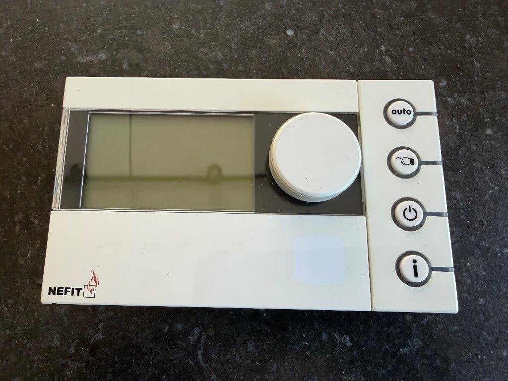 Nefit klokthermostaat ModuLine 400, Doe-het-zelf en Verbouw, Verwarming en Radiatoren, Gebruikt, Minder dan 30 cm, Cv-ketel of Combi-ketel