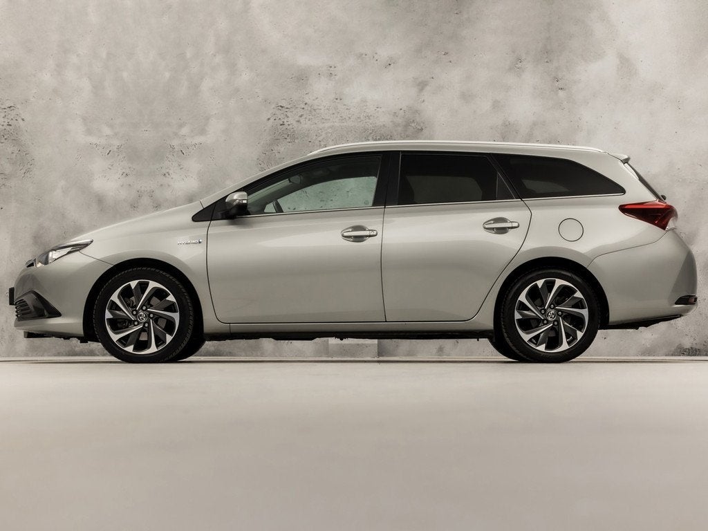 Toyota Auris Touring Sports 1.8 Hybrid Sport Automaat (NAVIG, Auto's, 12 maanden, Gebruikt, Automatische klimaatregeling, Hybride Elektrisch/Benzine