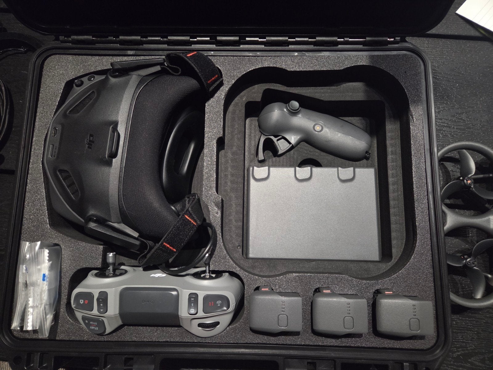 DJI avata 2 fly more Combo en fpv remote Controller 3, 30 tot 45 minuten, Cameradrone, Return to Home, Zo goed als nieuw
