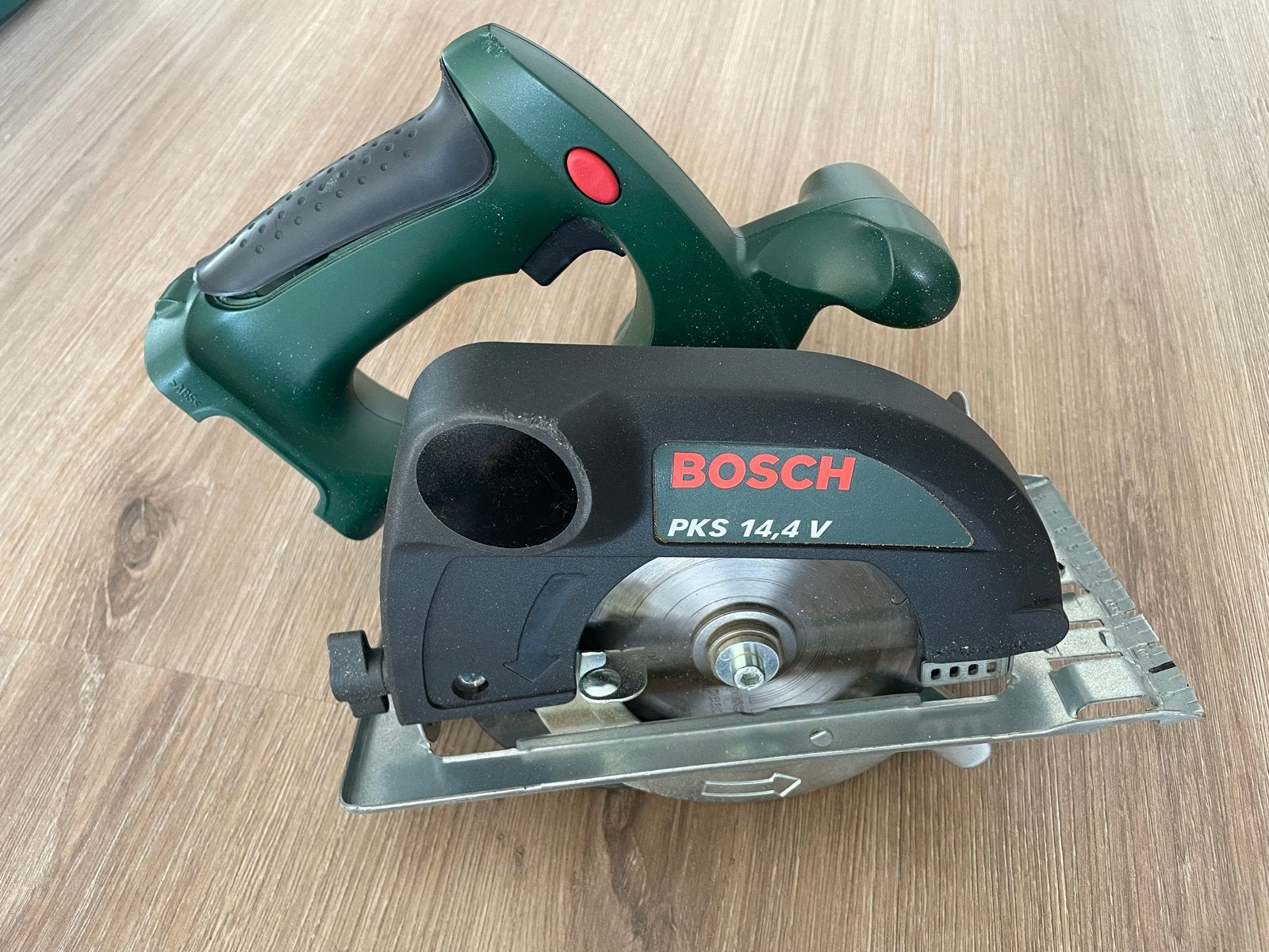 Bosch PKS 14.4 V Accu Cirkelzaag met Koffer, Ophalen, Gebruikt, Cirkelzaag, 30 tot 70 mm