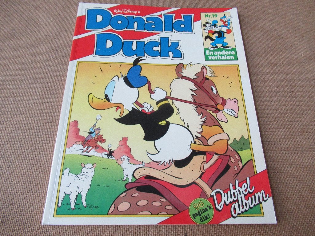Donald Duck dubbelalbum deel 18, 1e druk 1988, Boeken, Verzenden, Zo goed als nieuw, Walt Disney, Eén stripboek