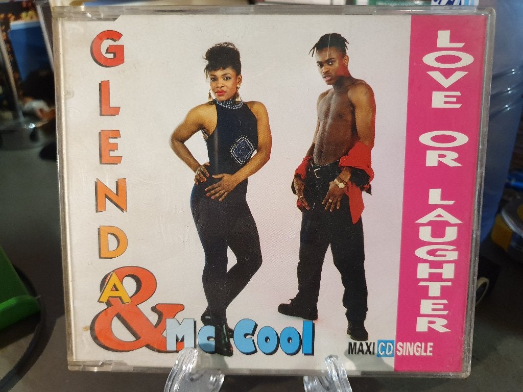 Glenda & Mc Cool : love or laughter cd single, Ophalen, Zo goed als nieuw, Pop
