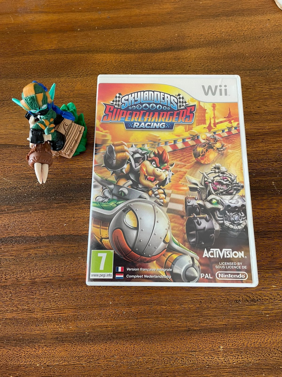 Skylanders Superchargers Racing, Racen en Vliegen, 2 spelers, Ophalen of Verzenden, Zo goed als nieuw