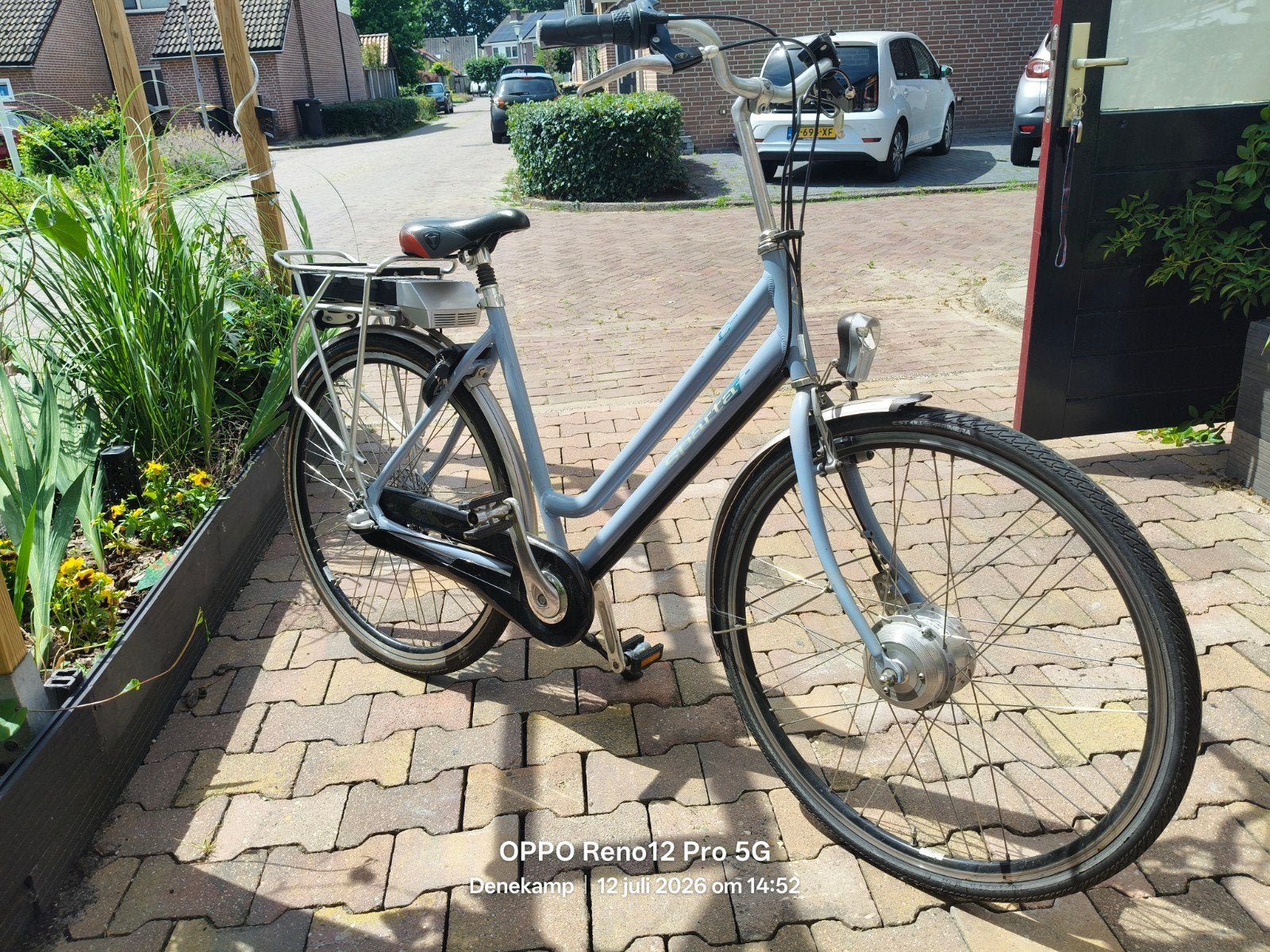 Sparta elektrische fiets lichtblauw met 2 accu's en laders, Ophalen
