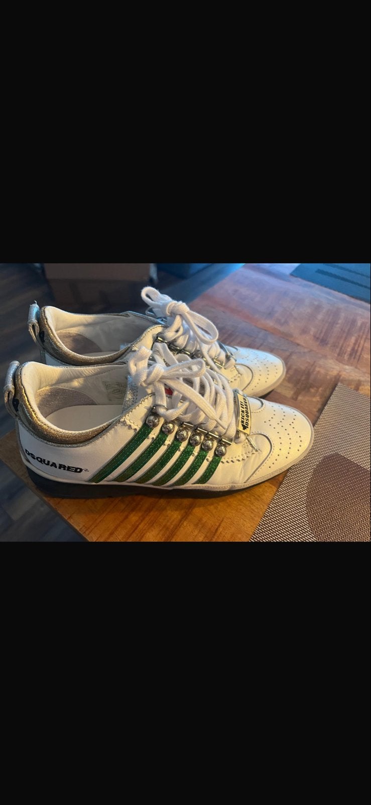 Dsquared2 Glitter Detail Leren Sneakers maat 37, Kleding | Dames, Ophalen of Verzenden, Zo goed als nieuw, Wit, Sneakers of Gympen
