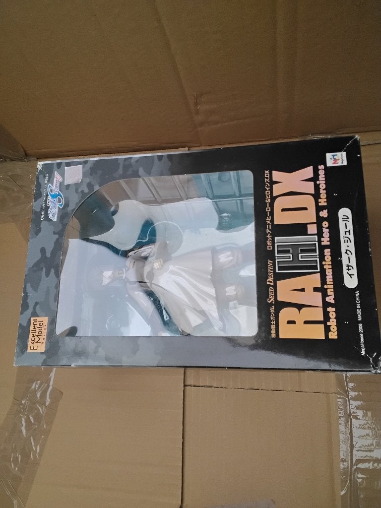 MegaHouse Excellent Model RAH.DX Series 3: Yzak Joule, Ophalen of Verzenden