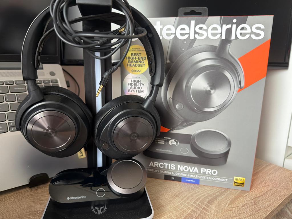 SteelSeries Arctis Nova Pro - PC & PlayStation (bedraad), Ophalen of Verzenden, Zo goed als nieuw