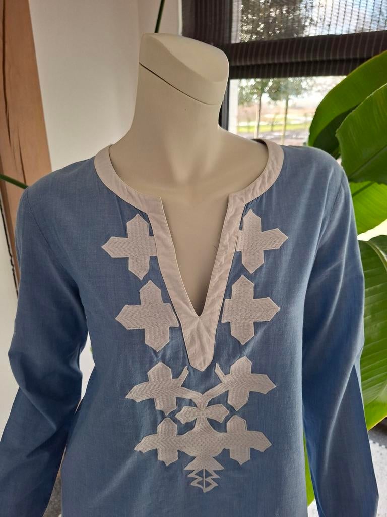 Stroke blauw denim kleur met witte bies top blouse M 38, Kleding | Dames, Blouses en Tunieken, Zo goed als nieuw, Maat 38/40 (M)