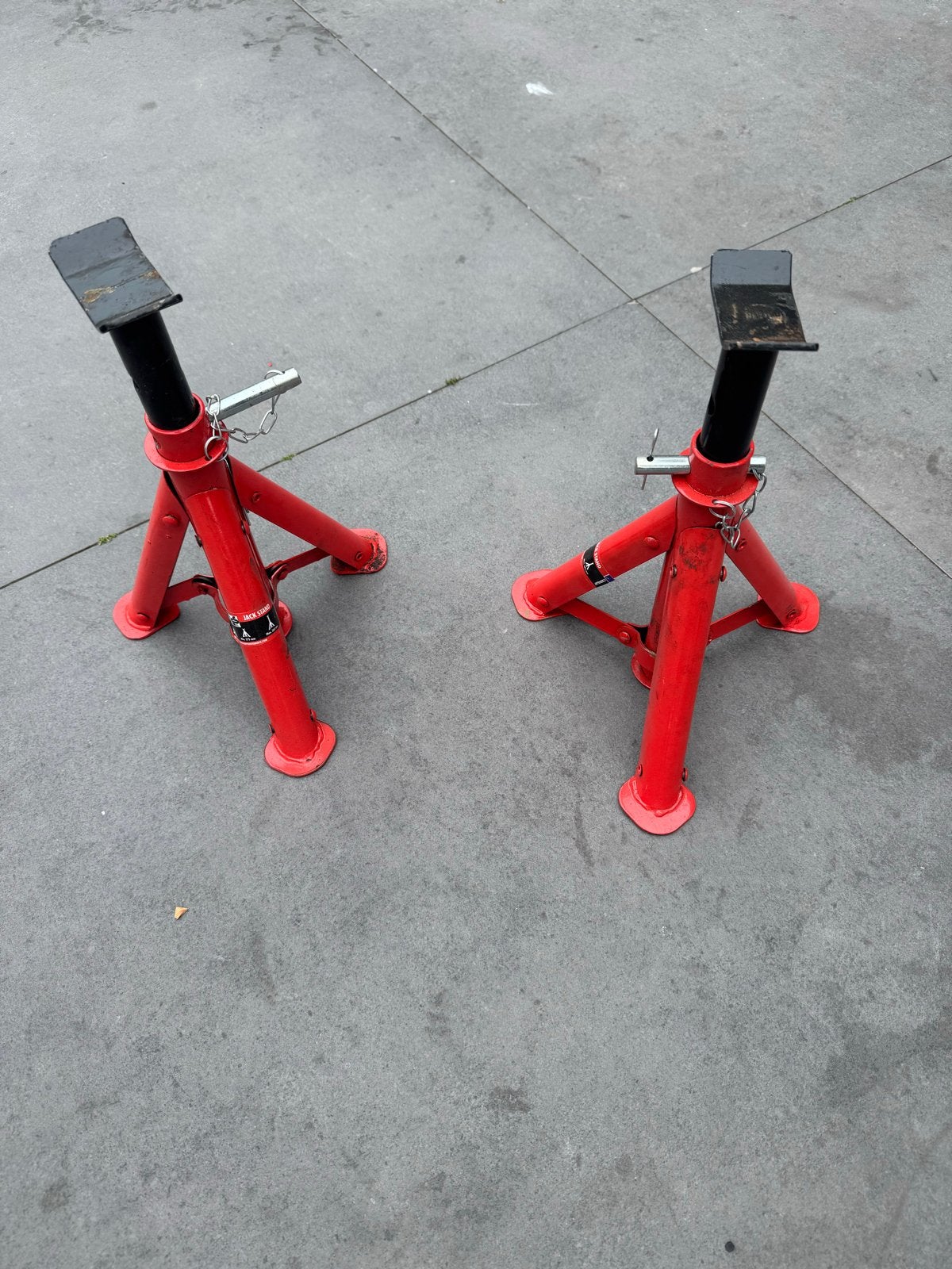 2x Assteunen - Rood - Gebruikt, Auto diversen, Autogereedschap, Gebruikt, Ophalen of Verzenden