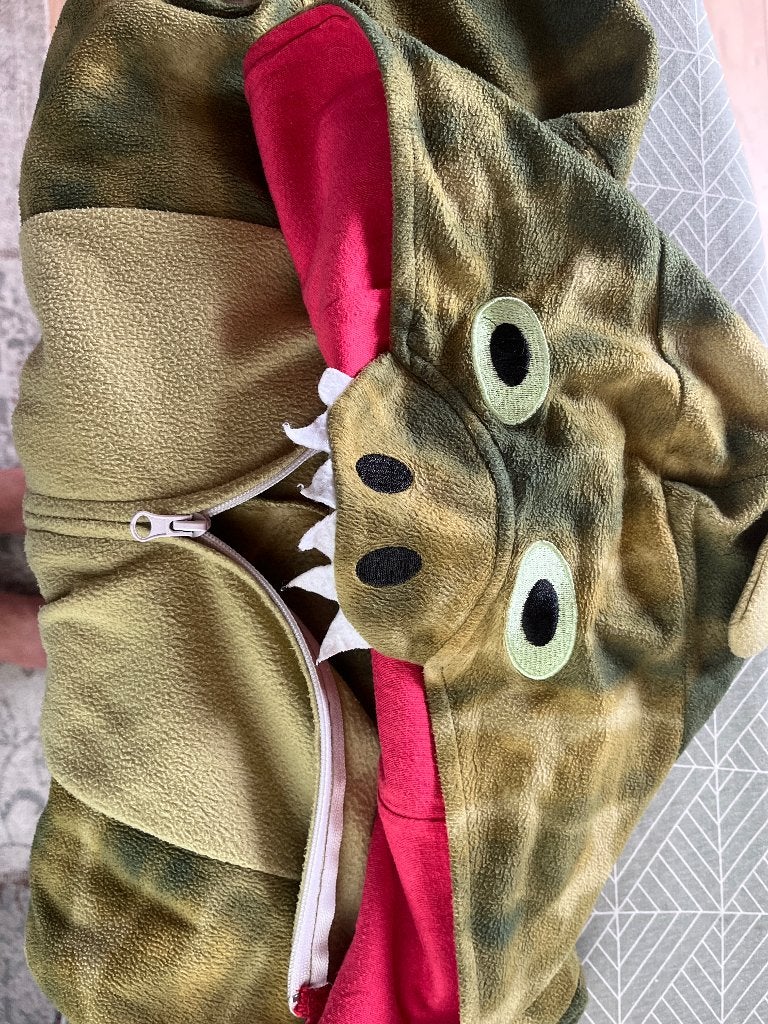 Onesie draak 9 a 10 jaar, Ophalen of Verzenden, Gebruikt, 134 t/m 140, Jongen of Meisje