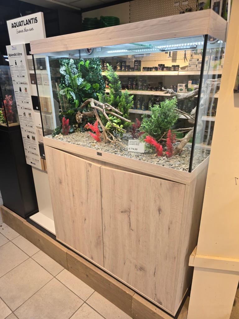 Aquatlantis aquaria, Ophalen, Hoeben, Aquatlantis, Nieuw