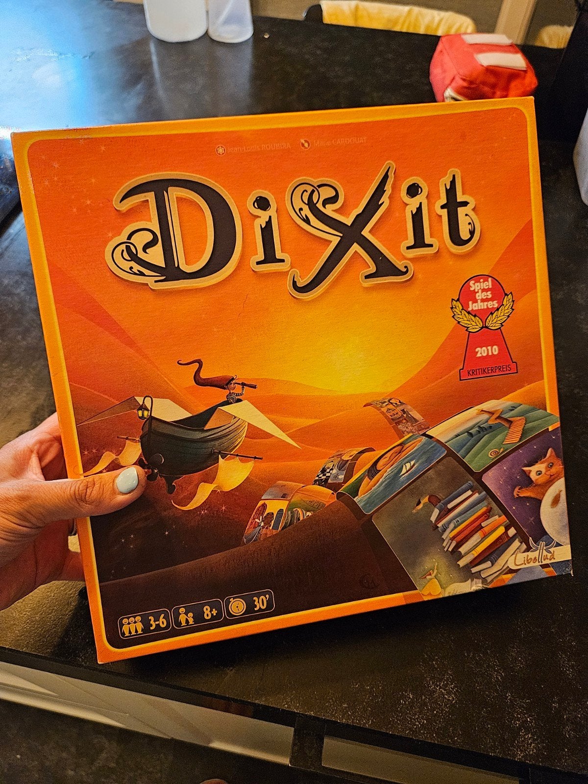 Dixit - 1x gespeeld, Ophalen of Verzenden, Zo goed als nieuw