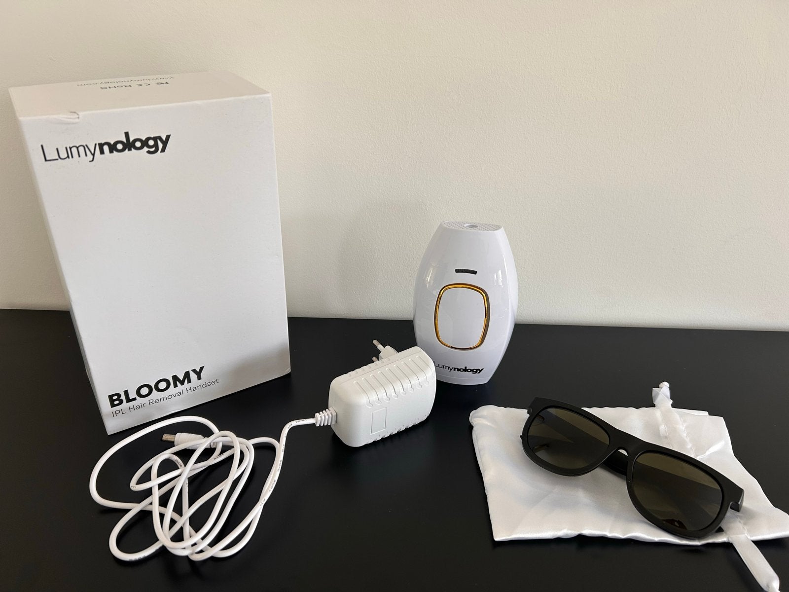 Bloomy IPL Permanente Ontharing Handset - Lumynology, Ophalen of Verzenden, Zo goed als nieuw, Scheren en Epileren