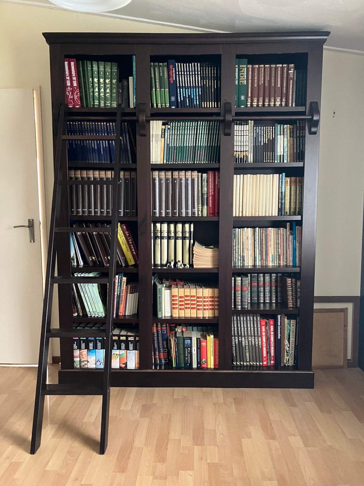 2 ruime boekenkast, geschikt voor lp’s, Ophalen, Met plank(en), 200 cm of meer, Klassiek