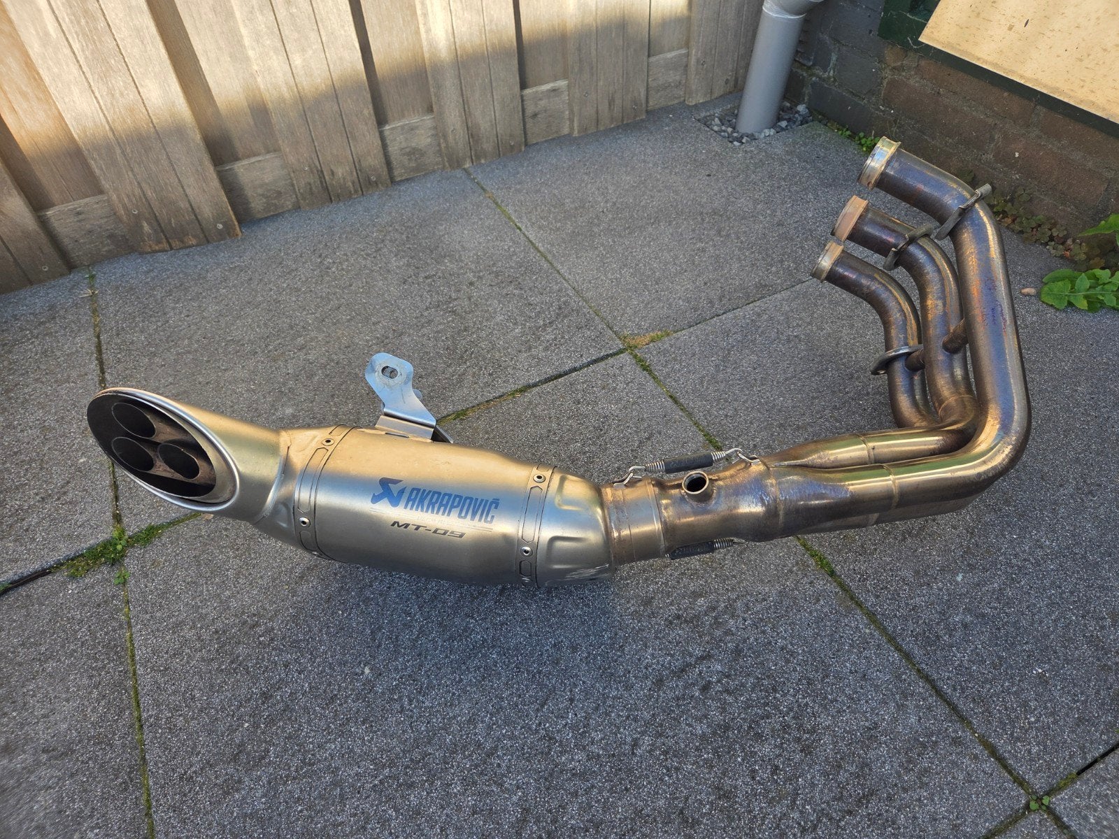 MT09 yamaha akrapovic titanium uitlaat ZELDZAAM, Motoren, Ophalen of Verzenden