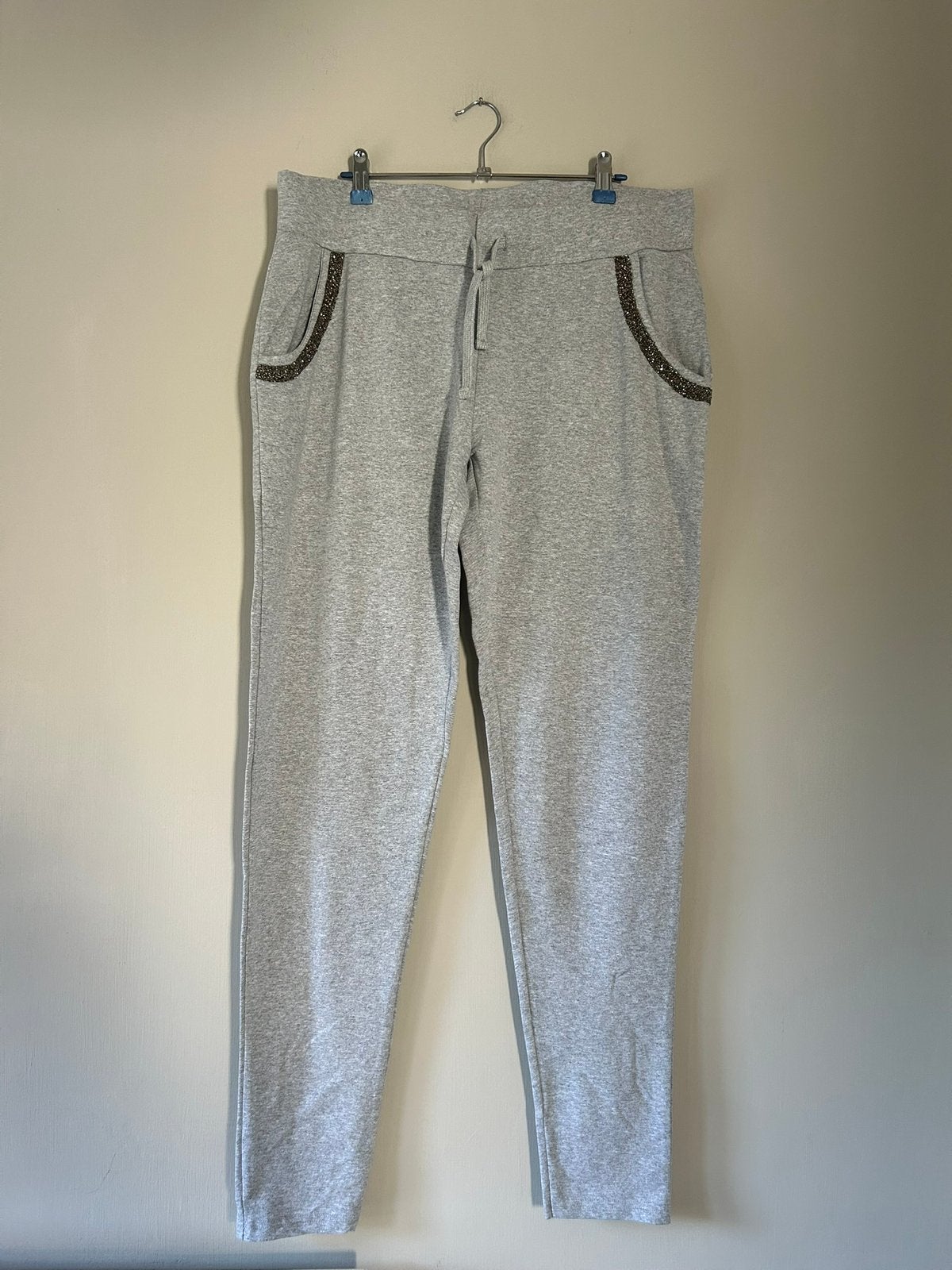 Grijze joggingbroek maat XL Esprit, Kleding | Dames, Sportkleding, Zo goed als nieuw, Maat 46/48 (XL) of groter, Grijs, Ophalen of Verzenden