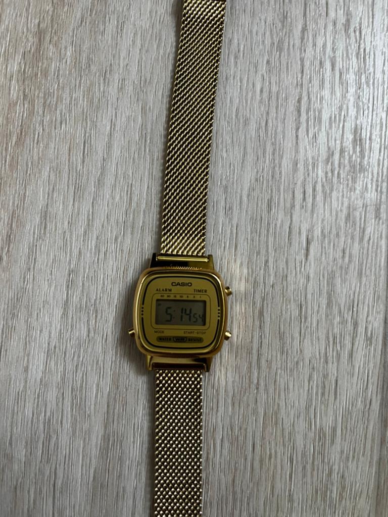 Gouden casio horloge, Ophalen of Verzenden, Zo goed als nieuw, Polshorloge