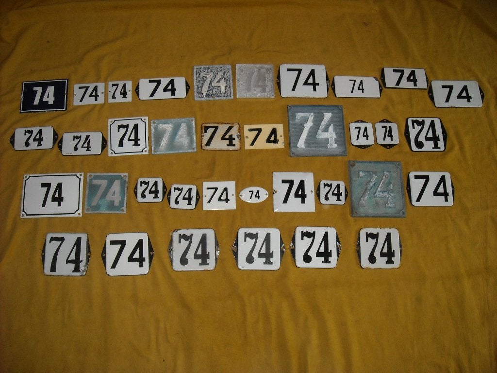 oud emaille huisnummer 74 ook 75 76 77 78 79 80 81 82 83 84, Antiek en Kunst, Ophalen of Verzenden