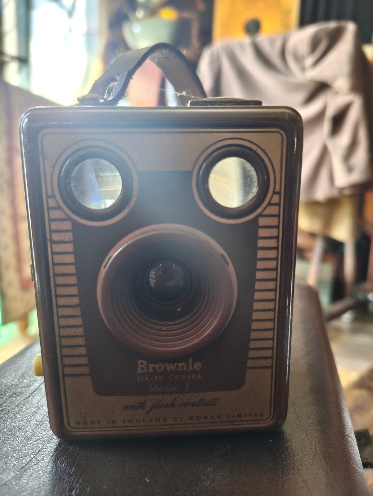 Vintage Kodak Brownie Six-20 Model F Boxcamera, Audio, Tv en Foto, Ophalen of Verzenden