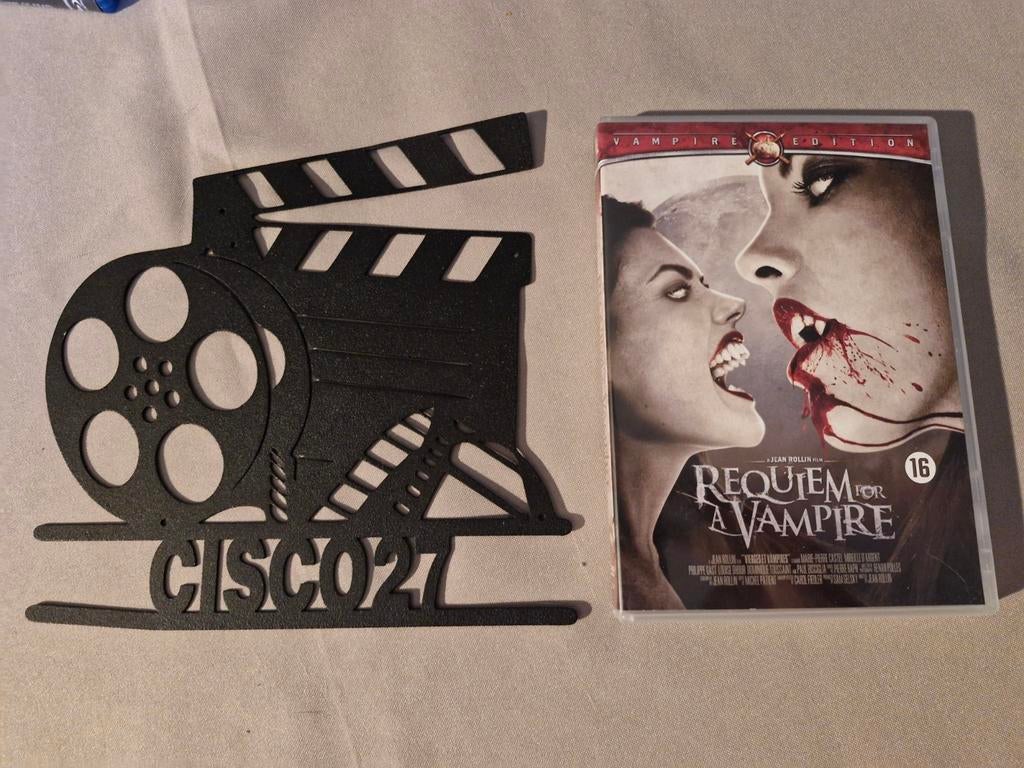 Requim for a Vampire, Vanaf 16 jaar, Ophalen of Verzenden, Zo goed als nieuw, Vampiers of Zombies
