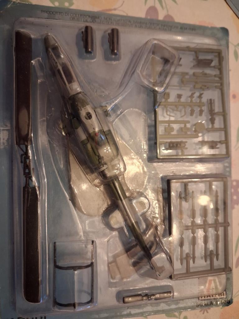 Italeri 1:100 Super Cobra Modelbouwpakket, 1:50 of kleiner, Italeri, Overige typen, Ophalen of Verzenden