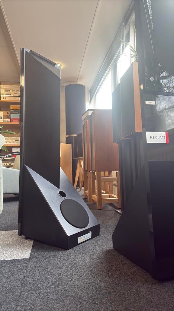 MB Quart 1600 speakers - Black Beauties, Zo goed als nieuw, 120 watt of meer, Front, Rear of Stereo speakers, Ophalen