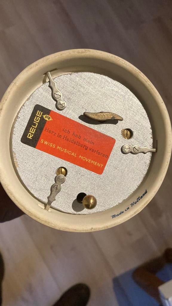 Antieke Henkes Kruik met Muziekdoos, Ophalen of Verzenden