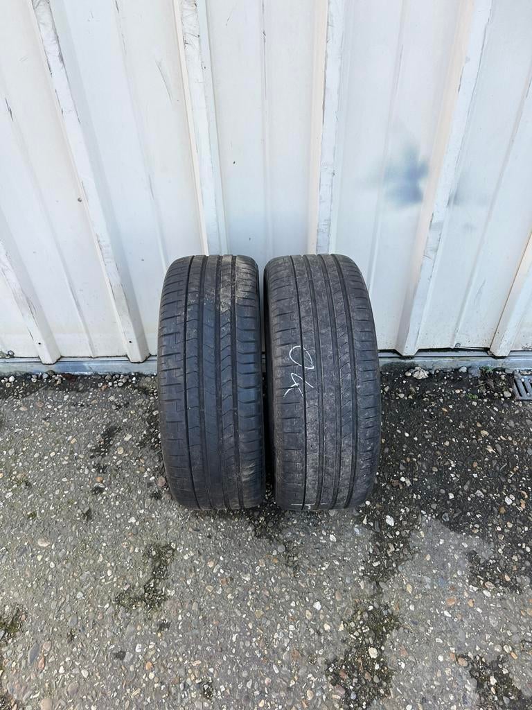 Pirelli P Zero PZ4 SC 245/45 R19 102Y XL *, MO, X, Band(en), Zomerbanden, Ophalen