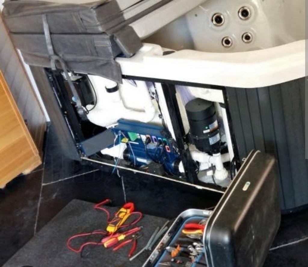 Uw jacuzzi / zwemspa defect? MONTEUR mogelijk door heel nl!, Ophalen of Verzenden, Nieuw, Pomp