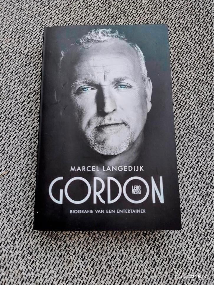 Boek GORDON Heukeroth 'biografie van een entertainer ', Boeken, Ophalen of Verzenden, Zo goed als nieuw