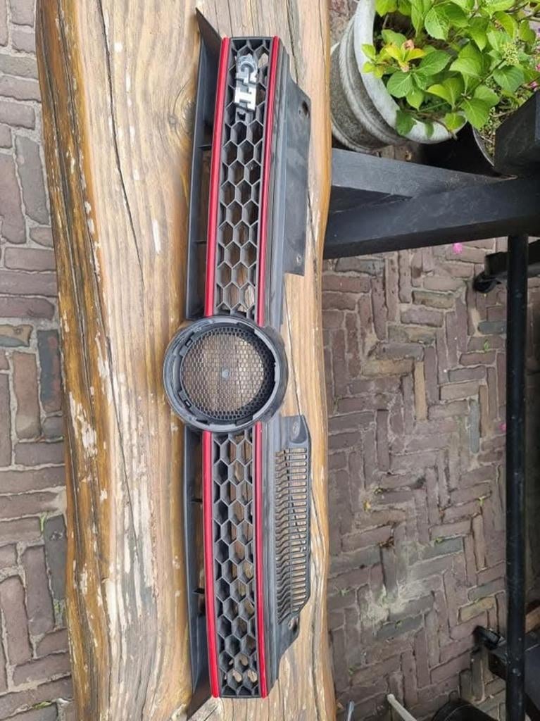 VW GTI Grill + Onderdelen, Gebruikt, Ophalen of Verzenden, Bumper, Volkswagen