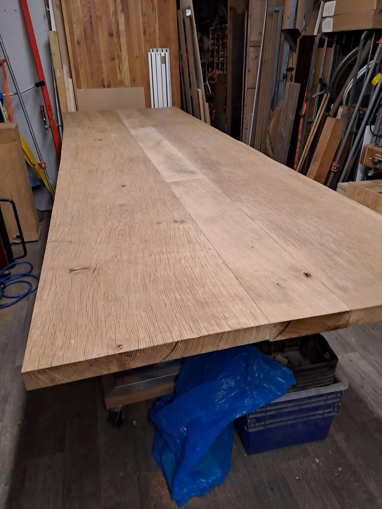 Opruiming Eiken Eettafel 310x100cm Robuust en Stijlvol