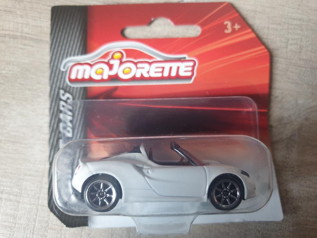 Majorette 271C - Alfa Romeo 4C Spider [wit] 1/57 MIB, Ophalen of Verzenden, Nieuw, Auto