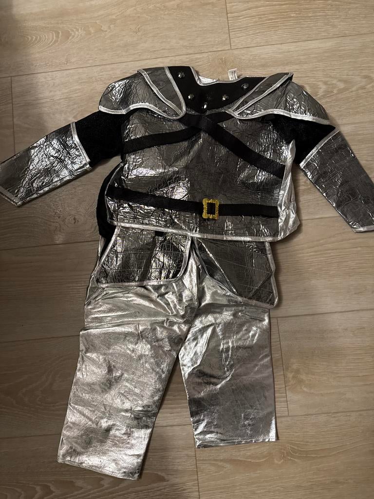Carnavalspak Jongen Maat 110-116 - Ridder/Astronaut, Kinderen en Baby's, Carnavalskleding en Verkleedspullen, Ophalen of Verzenden