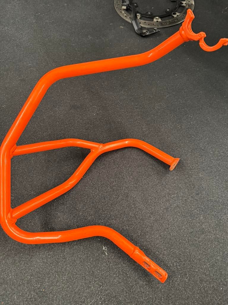 VALBEUGEL RECHTS KTM 1290 SUPER ADVENTURE R, Ophalen, Gebruikt