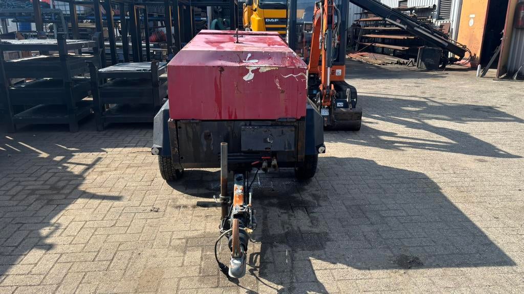Mobiele compressor Ingersoll rand P110WD, Ophalen