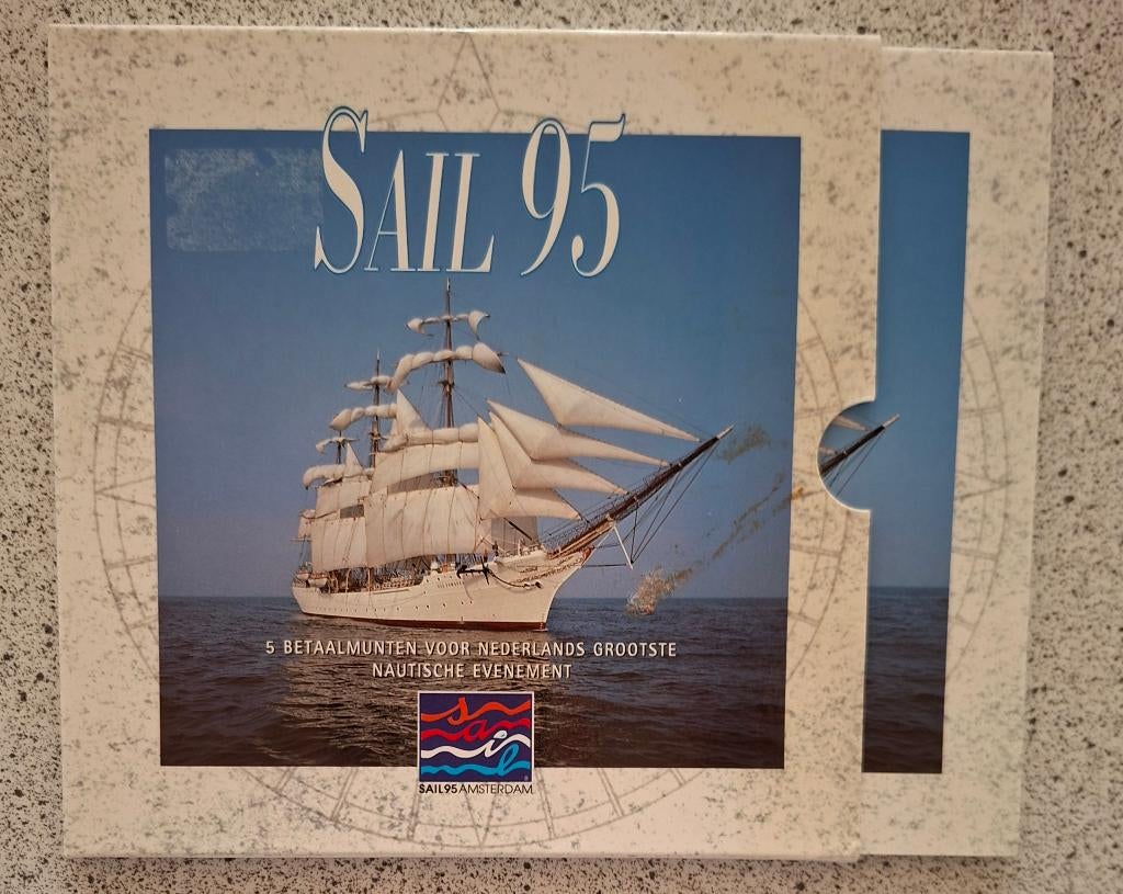 Sail Amsterdam 1995 + 2000 compleet met elk 5 betaalmunten, Postzegels en Munten, Munten | Nederland, Verzenden, Koningin Beatrix