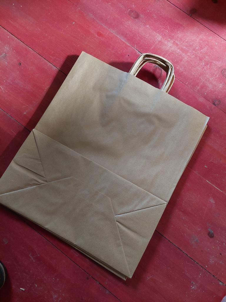 kraft tasjes, Ophalen, Zo goed als nieuw